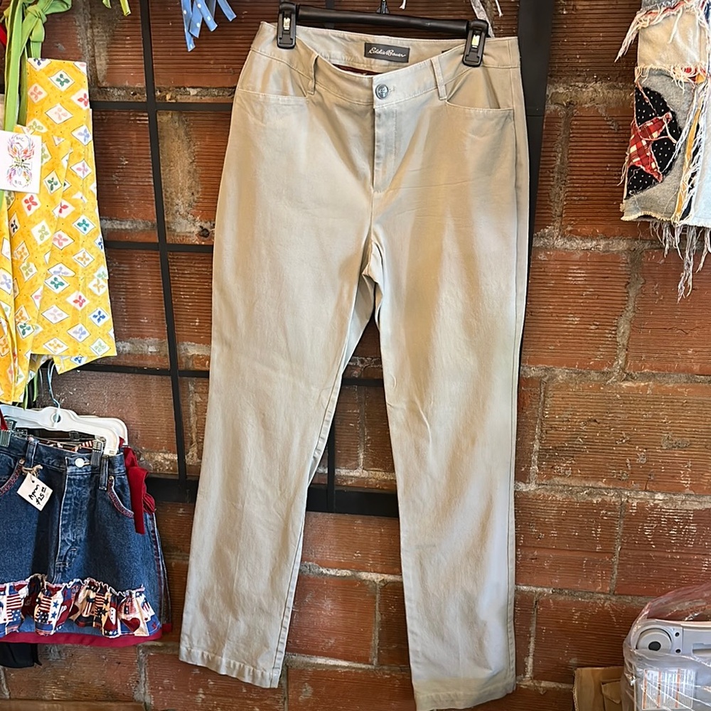 Eddie Bauer Tan Chinos Versatile Cotton Blend